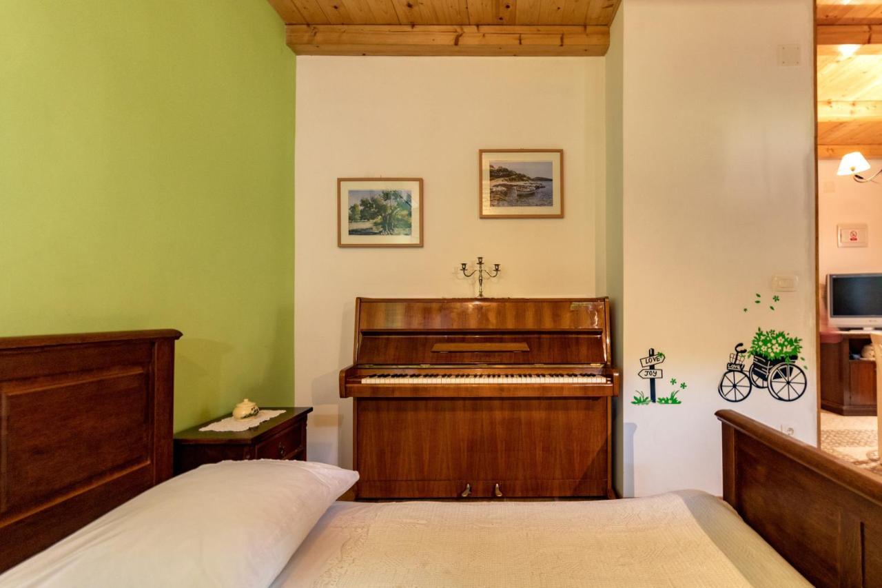 Apartment Tara Kaštela المظهر الخارجي الصورة