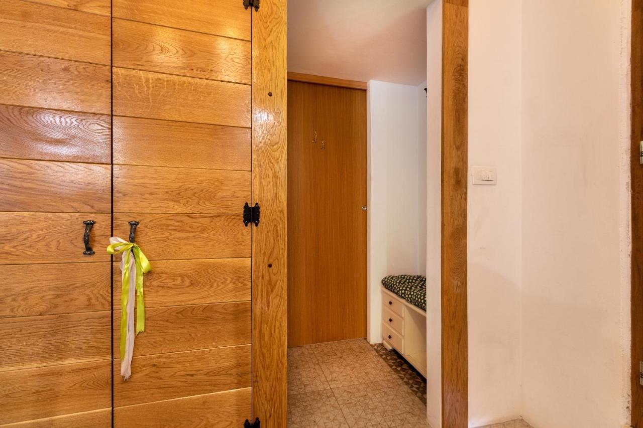 Apartment Tara Kaštela المظهر الخارجي الصورة